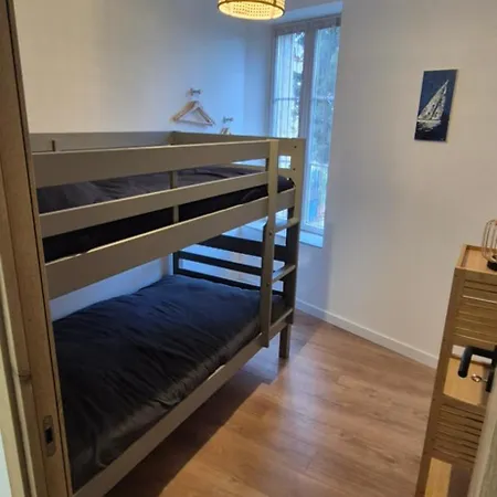 Le Donjon Du Chateau * Tournissan