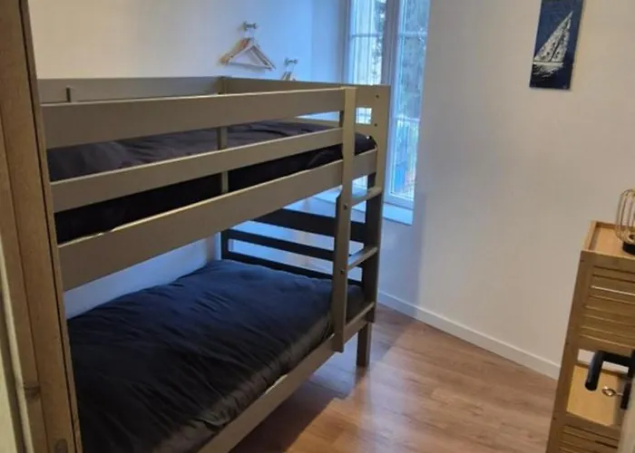 Le Donjon Du Chateau * Tournissan