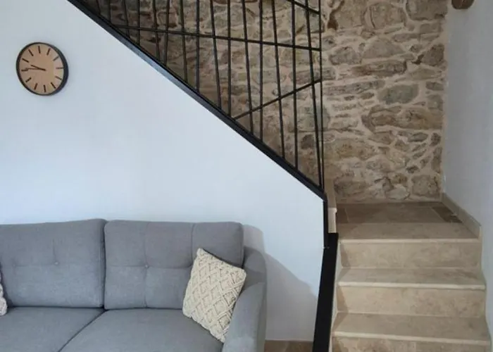 Le Donjon Du Chateau